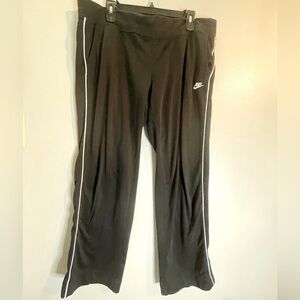Nike Womens Activewear Pants SZ/L(12-14) Black White Striped Track Work Out